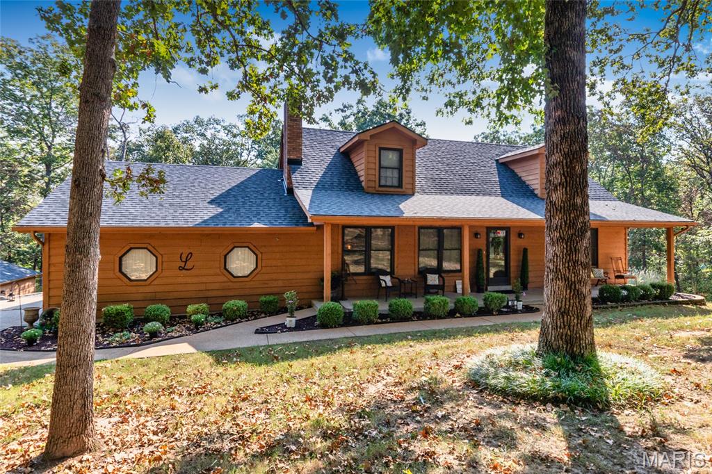 100 Hickory Lane