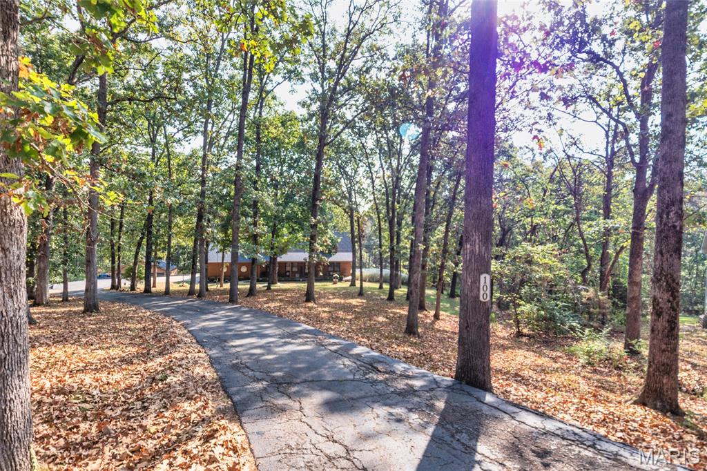 100 Hickory Lane
