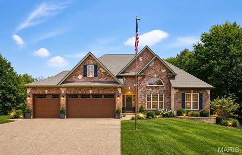 Photo of 230 Sycamore Valley Drive, Troy, MO 63379 (MLS # 26053329)