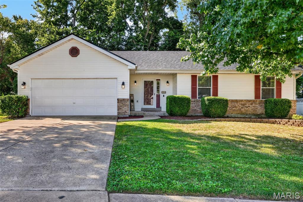 Photo of 206 Geranium Drive, OFallon, MO 63366 (MLS # 26055720)