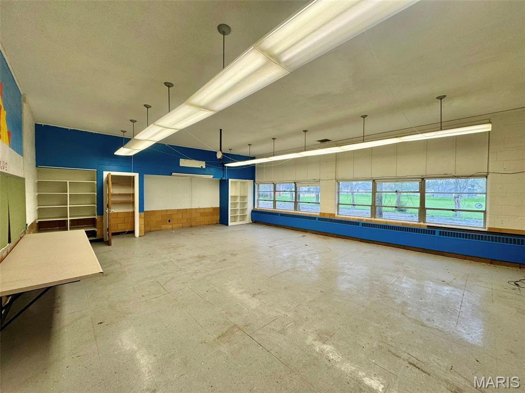 N/A - Commercial Sale