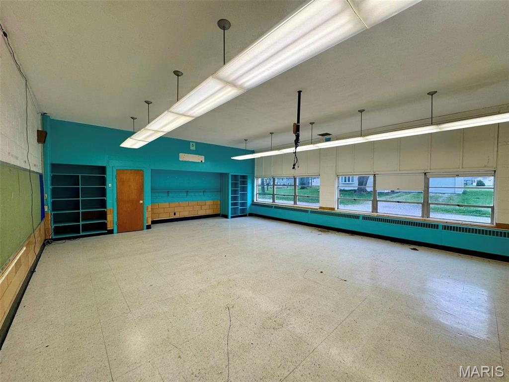 N/A - Commercial Sale