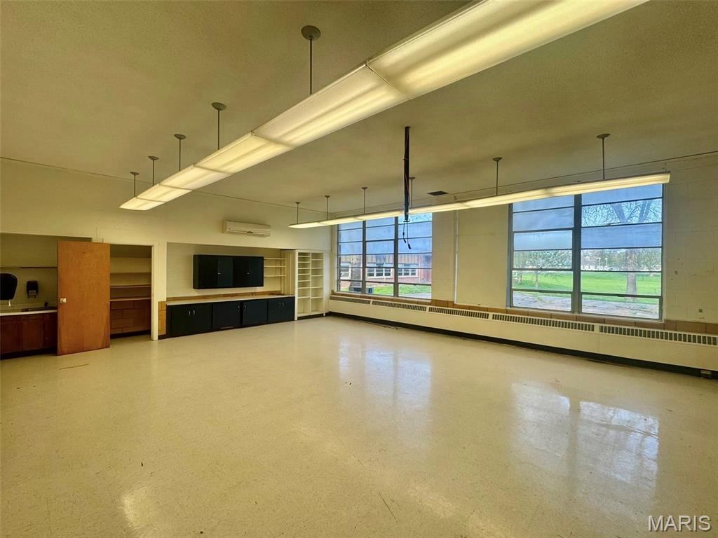 N/A - Commercial Sale