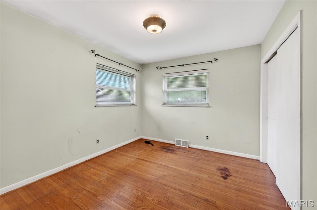 Sunset Club Court - Residential