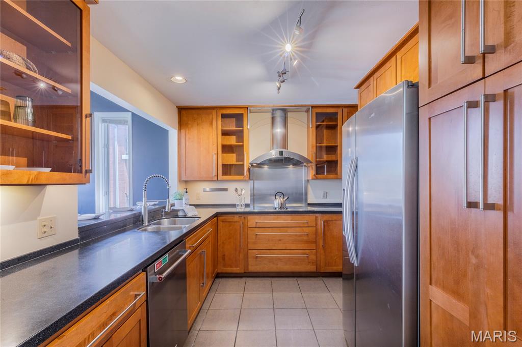 5600 Waterman/Warwick - Residential