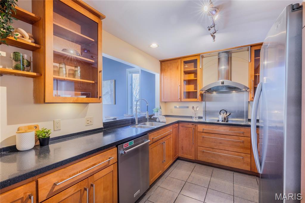 5600 Waterman/Warwick - Residential