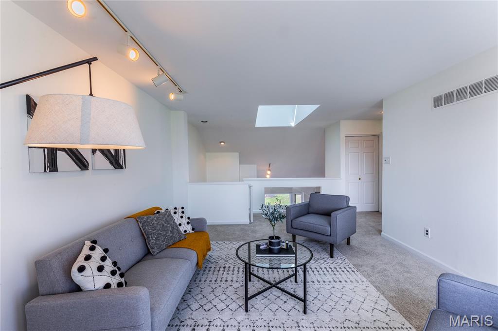 5600 Waterman/Warwick - Residential