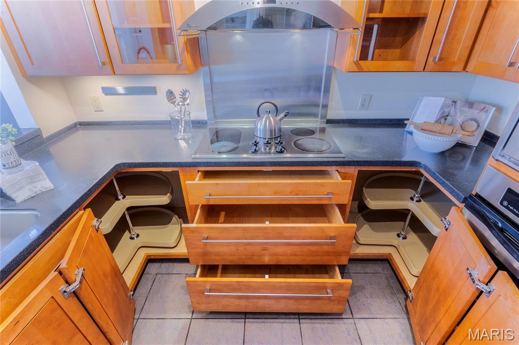 5600 Waterman/Warwick - Residential