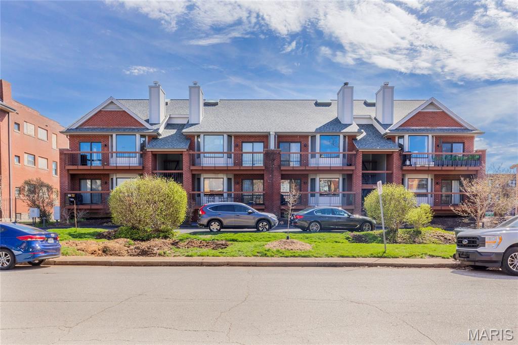 5600 Waterman/Warwick - Residential