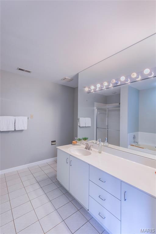 5600 Waterman/Warwick - Residential