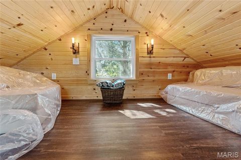 Tiny photo for 507 Leach Branch Road, Hermann, MO 65041 (MLS # 26018927)