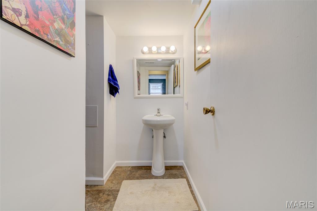 Country Lake Estates - Residential