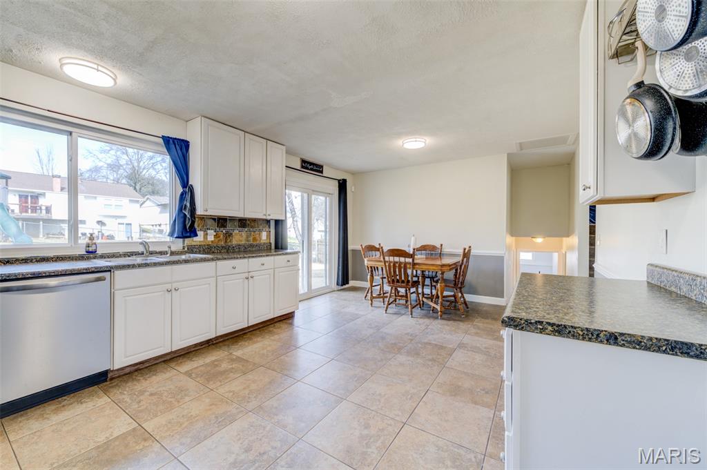 Country Lake Estates - Residential