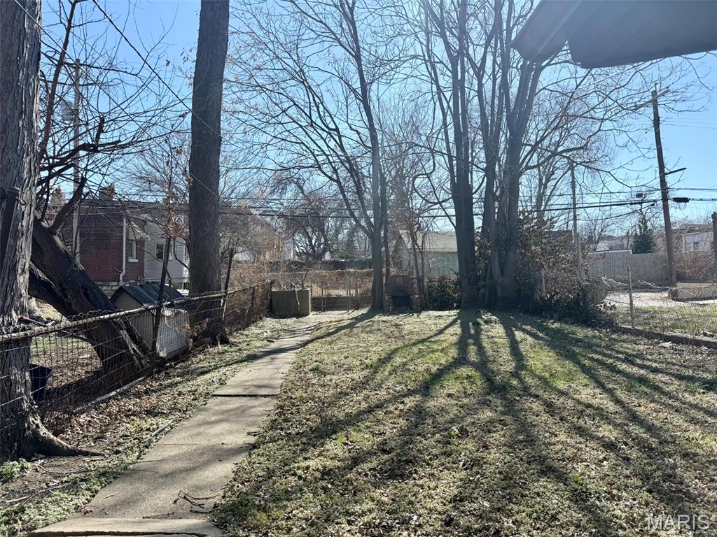 St Louis Commons Add - Residential