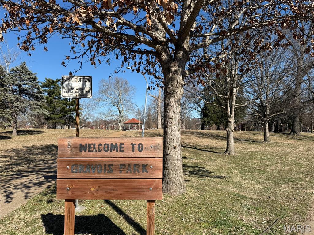 St Louis Commons Add - Residential