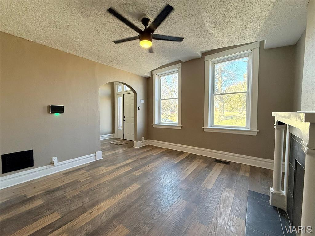 St Louis Commons Add - Residential