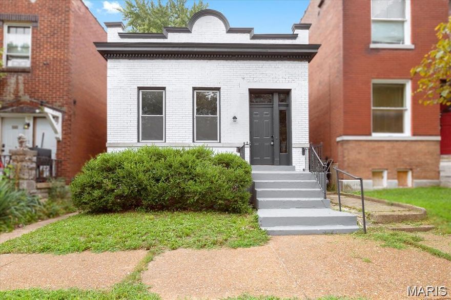 Welcome to this completely renovated brick bungalow in the heart of South City! This home is move-in ready, perfect for a first time homebuyer OR an investor searching for a strong rental opportunity. Checking all boxes, this 2-bed 1-bath has been fully updated from top to bottom to create a modern, low-maintenance home, featuring new flooring, windows, updated kitchen, fully refreshed bathroom, and more.

The 2 separate living spaces flow naturally into the updated kitchen. The primary suite, which showcases some exposed brick, adds a subtle but memorable detail. Downstairs, the partially finished basement provides a good amount of space for storage, or an extra lounge space. 

Bordering the park, 3308 Miami offers a peaceful setting while still being close to everything South City has to offer. With a few small finishing touches, you can bring this home to its full potential. This is an opportunity you won’t want to miss!