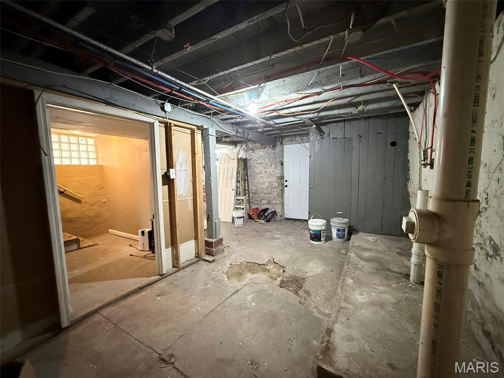 St Louis Commons Add - Residential