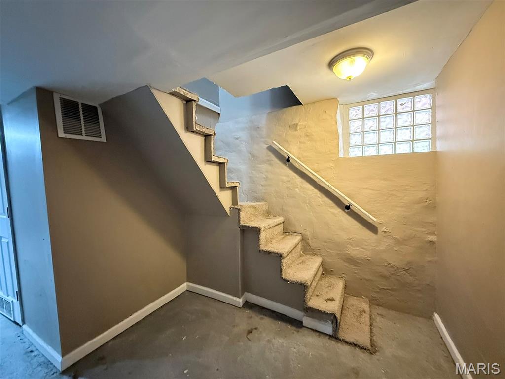 St Louis Commons Add - Residential