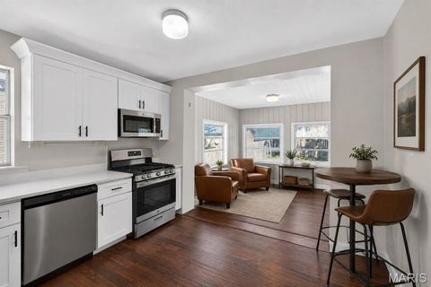 Tiny photo for 2318 Patton Avenue, Brentwood, MO 63144 (MLS # 26030566)
