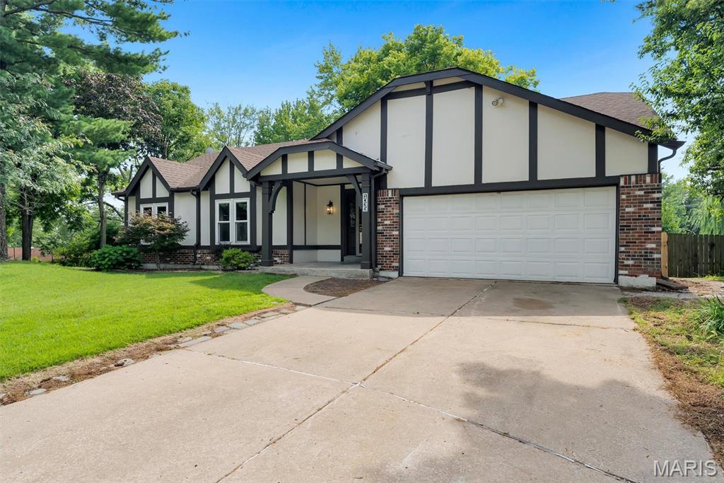 1035 Rosary Tree Court