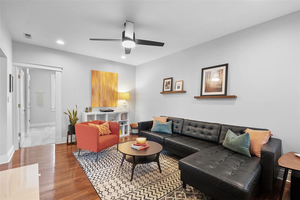 4101 Magnolia Ave 106