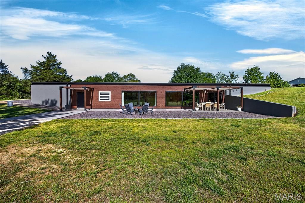 Photo of 26559 Highway 5, Lebanon, MO 65536 (MLS # 26028757)