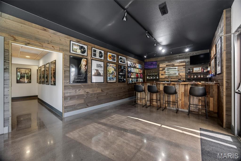 N/A - Commercial Sale