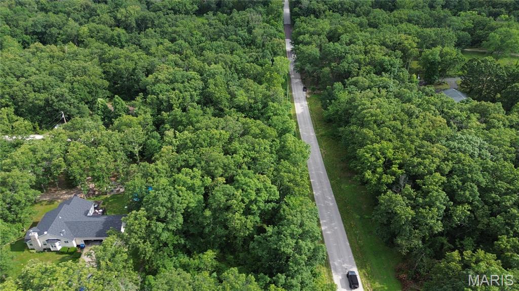 Lake St Clair - Land