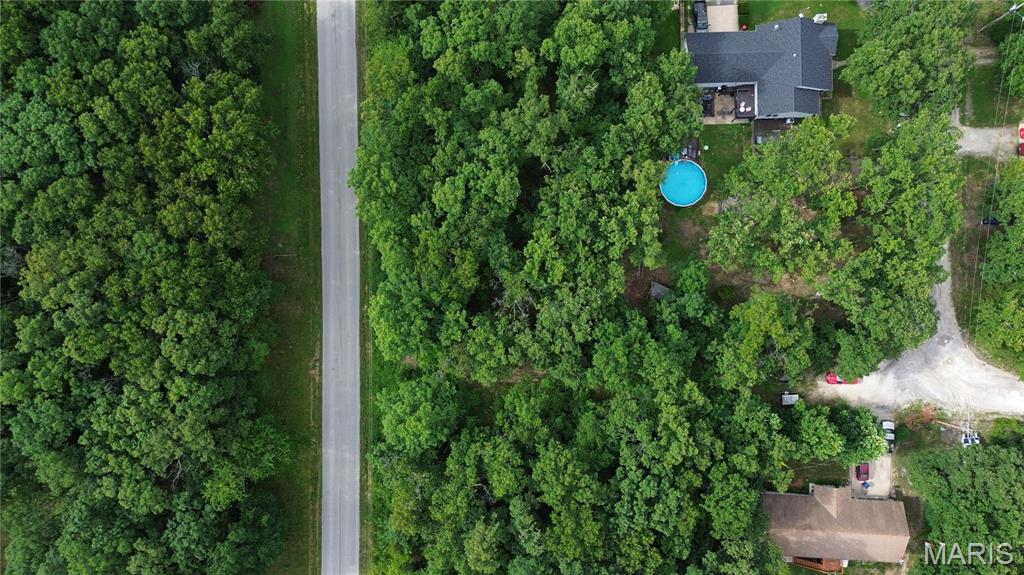 Lake St Clair - Land