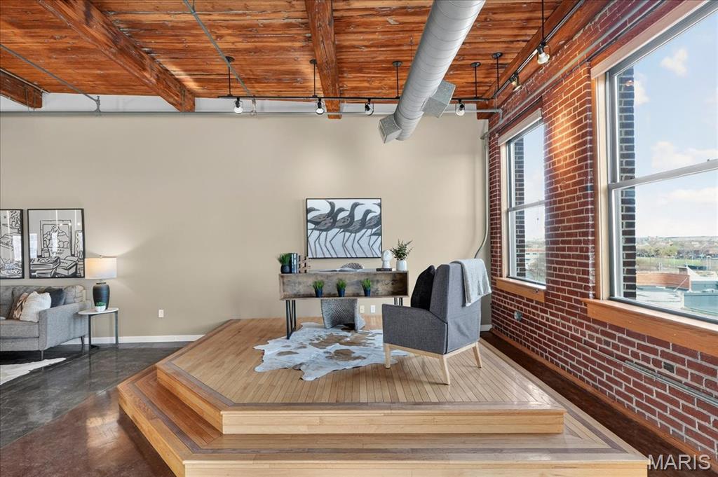 Elder Shirt Lofts Condos - Residential