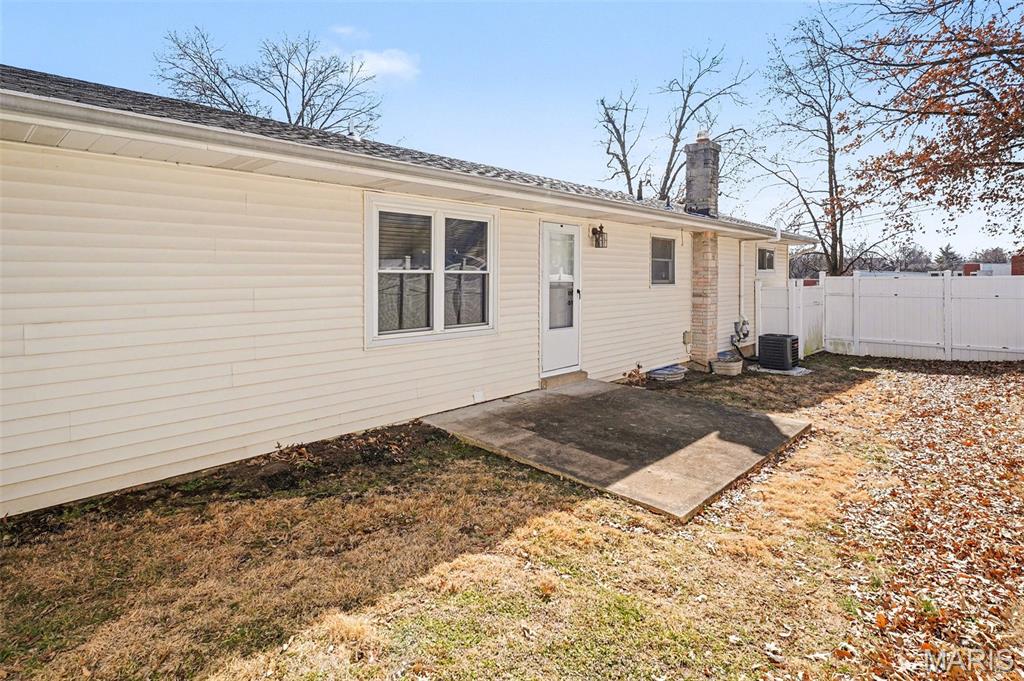 Crecelius Manor - Residential