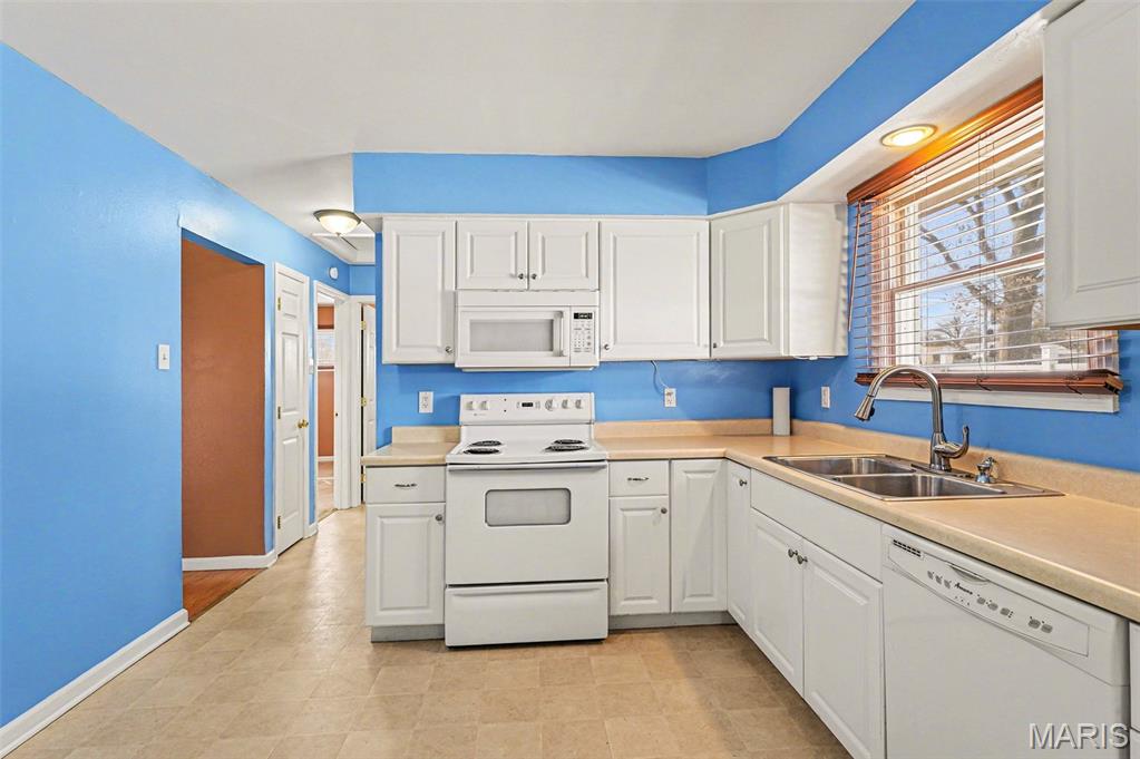 Crecelius Manor - Residential