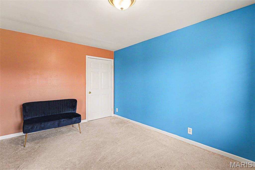 Crecelius Manor - Residential