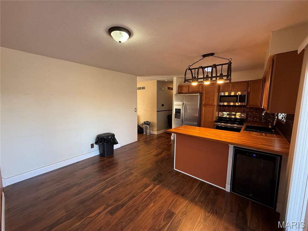 Weber Hill Manor 5 - Residential