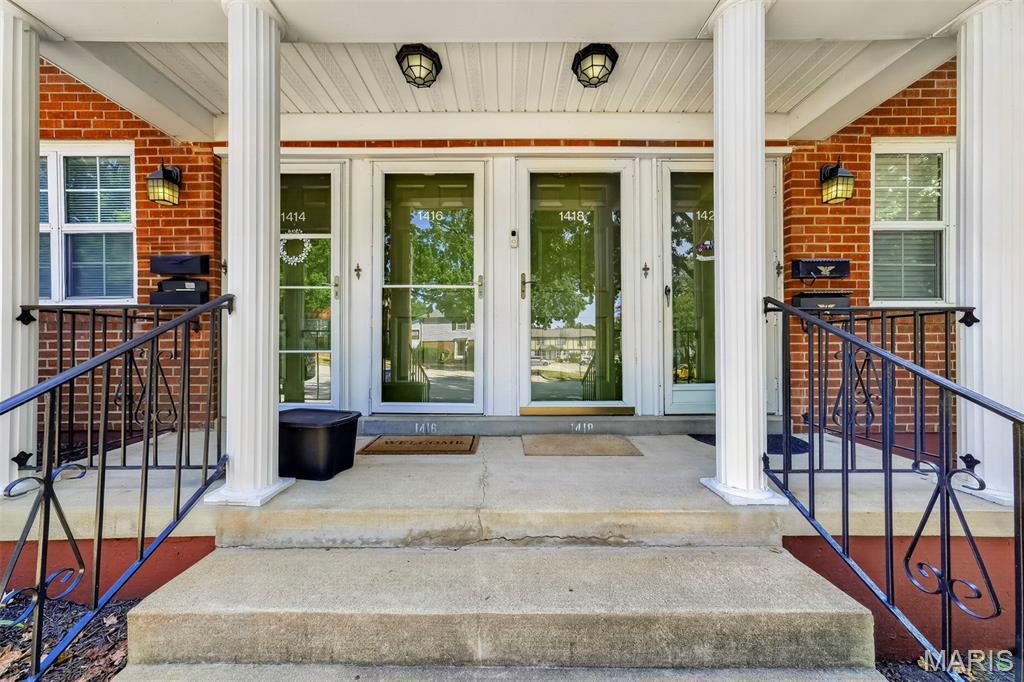 1418 Oriole Place