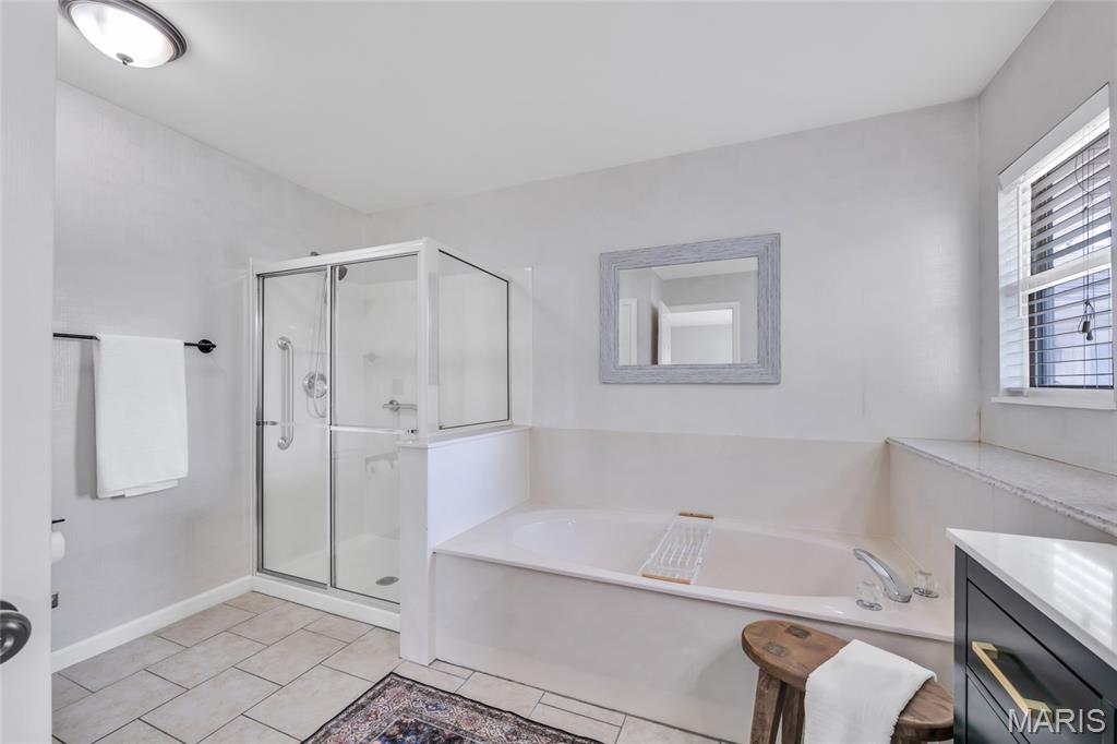 O'Fallon, Missouri 63366, United States, 3 Bedrooms Bedrooms, ,2 BathroomsBathrooms,Residential,Pending,189965