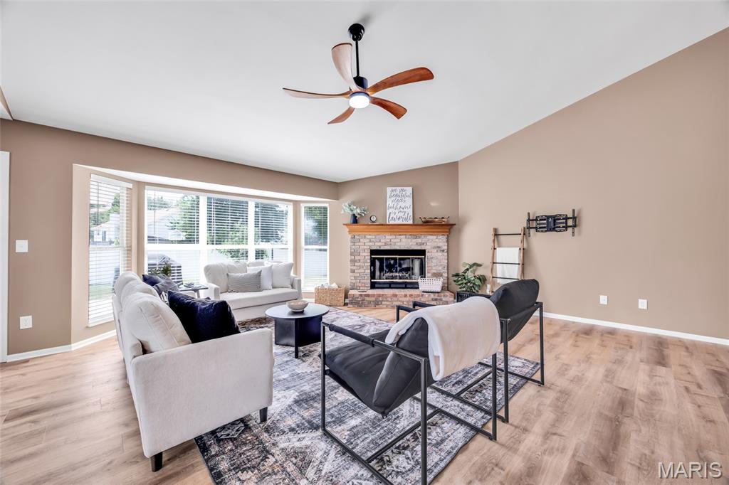 O'Fallon, Missouri 63366, United States, 3 Bedrooms Bedrooms, ,2 BathroomsBathrooms,Residential,Pending,189965