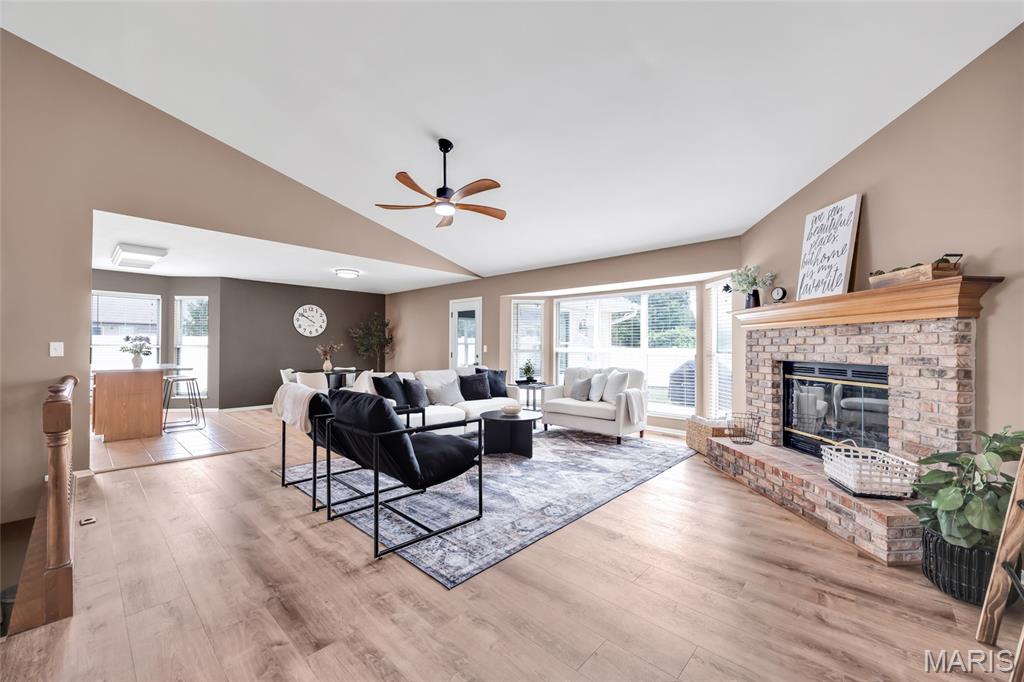 O'Fallon, Missouri 63366, United States, 3 Bedrooms Bedrooms, ,2 BathroomsBathrooms,Residential,Pending,189965