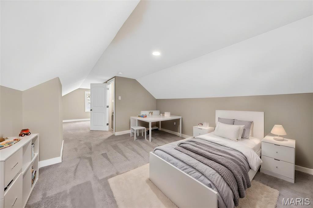 Tracts - Residential