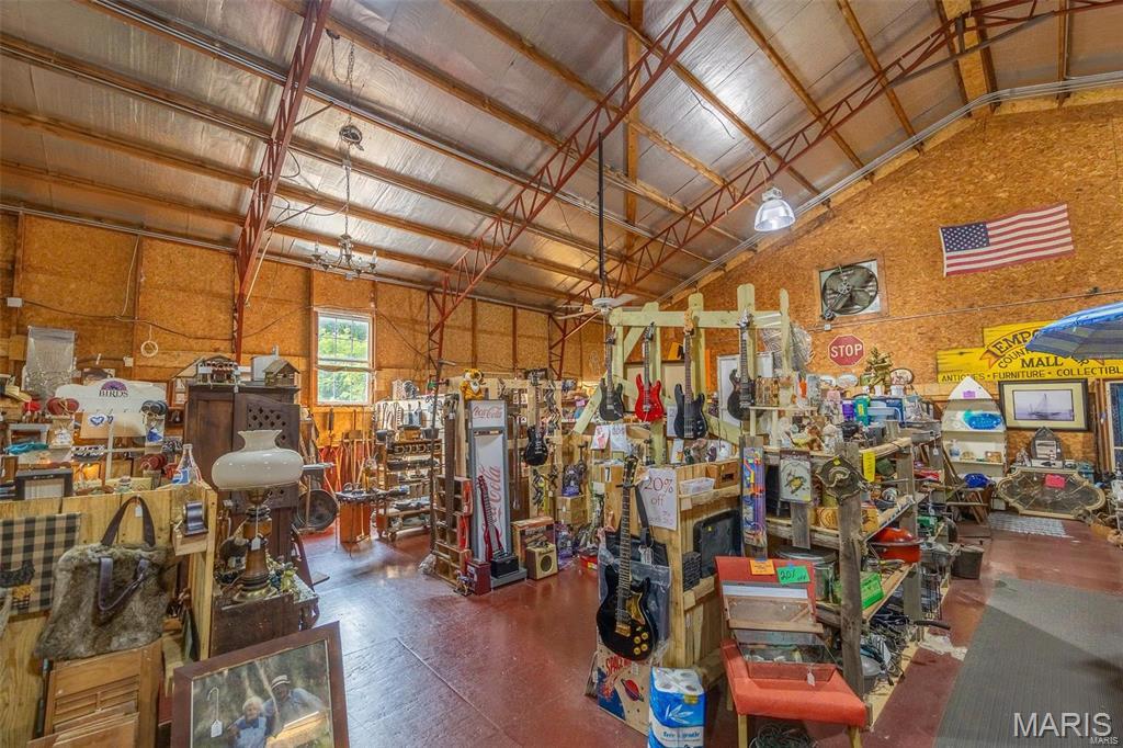 n/a - Commercial Sale