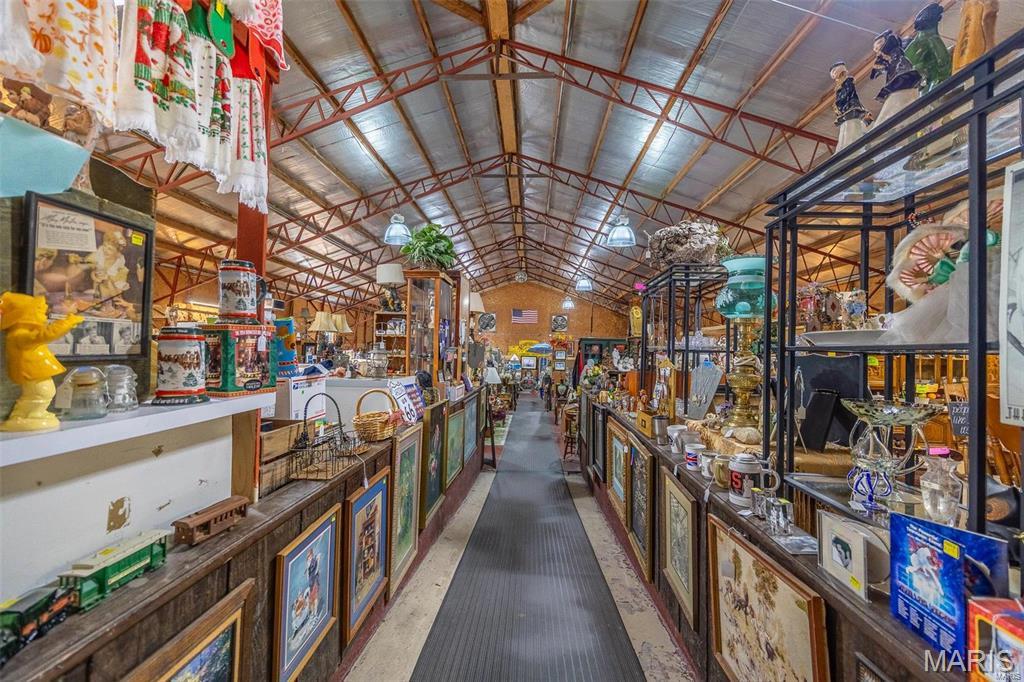 n/a - Commercial Sale