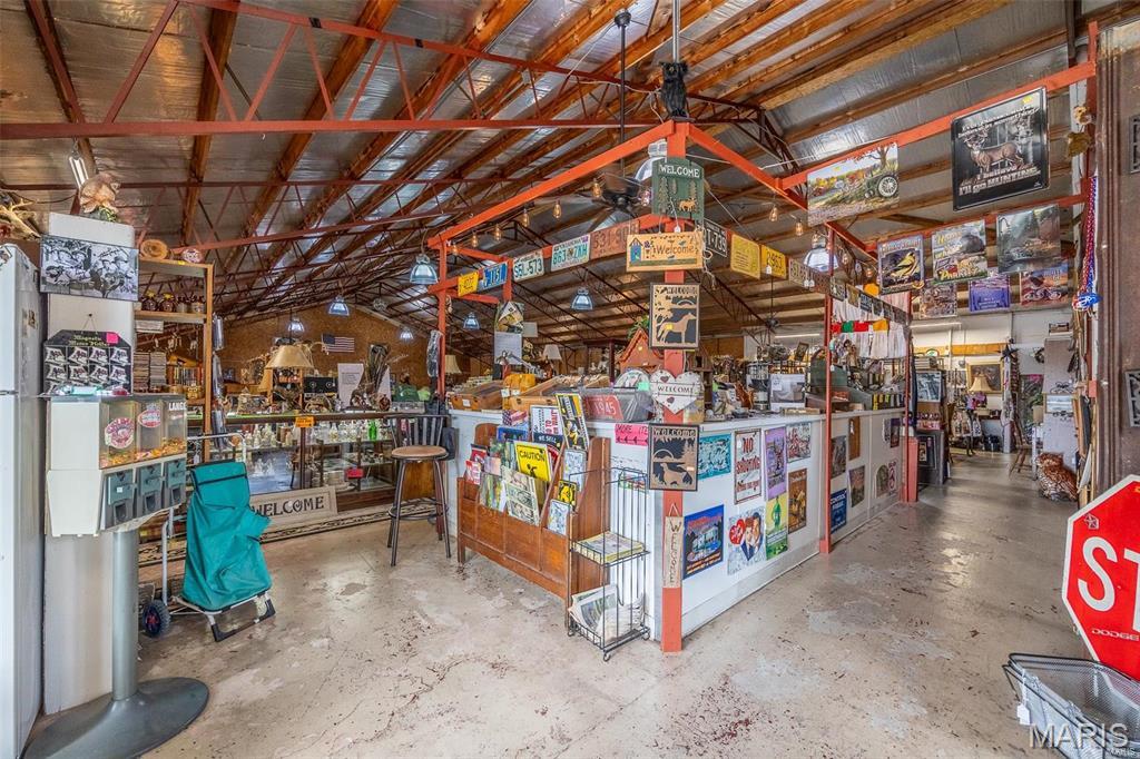 n/a - Commercial Sale