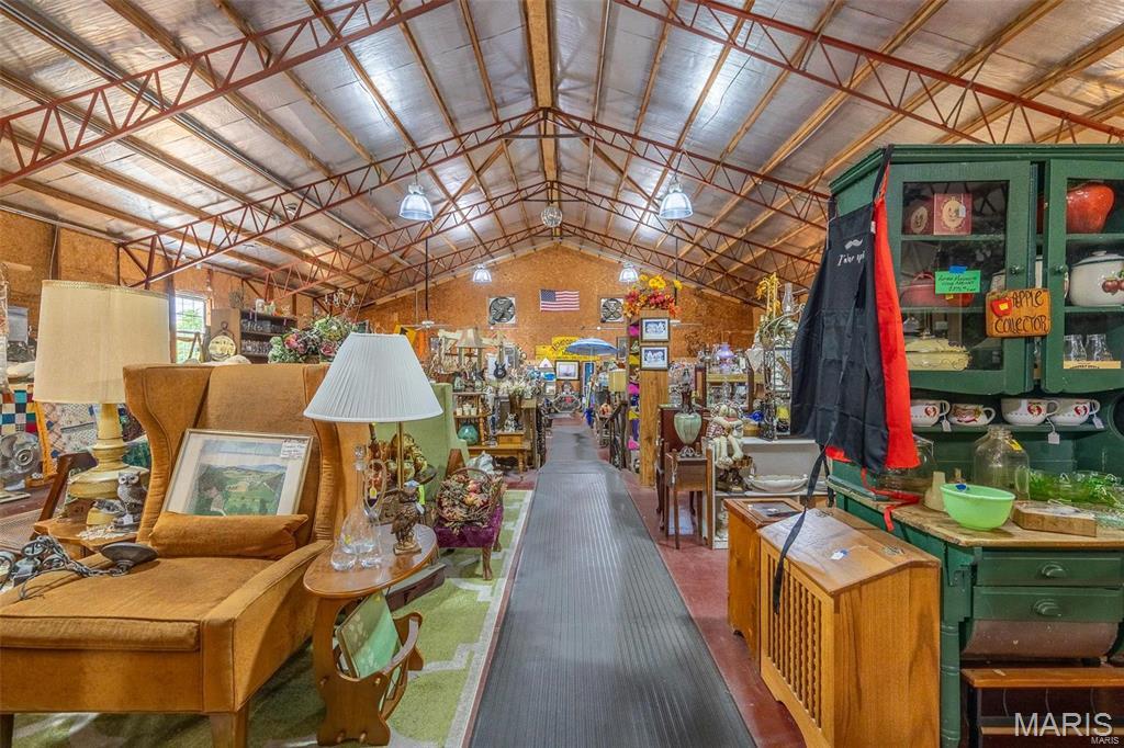 n/a - Commercial Sale