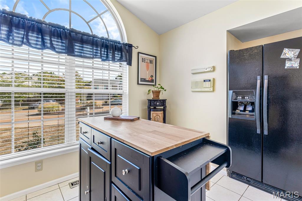 Carlton Manor - Residential