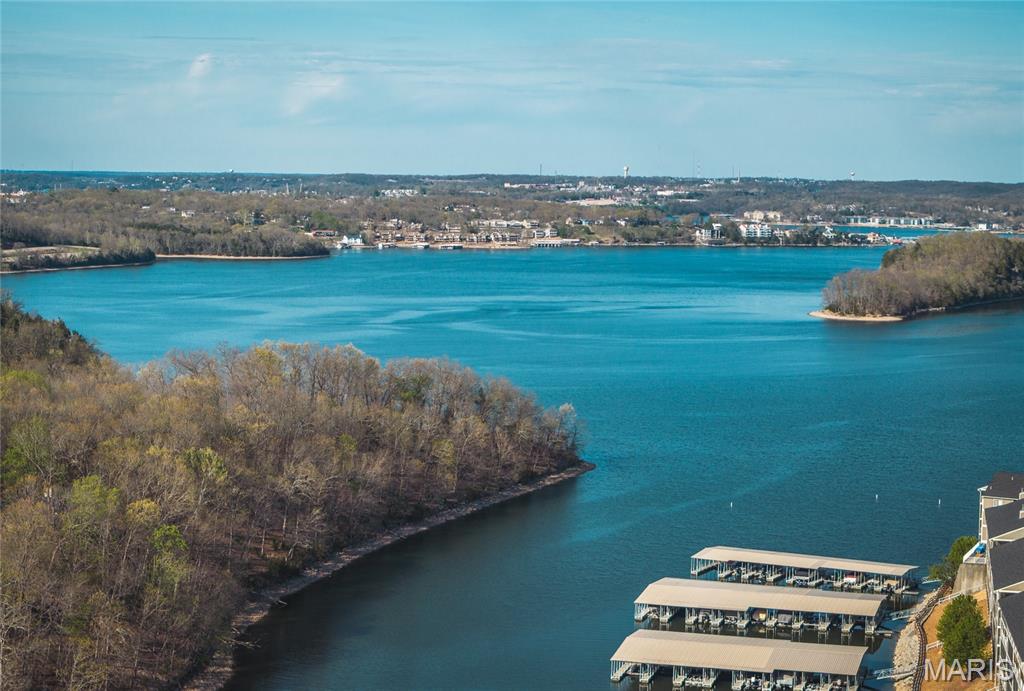 Topsider Sub Condo 2nd Add Un - Residential