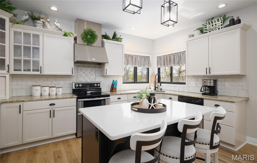 Topsider Sub Condo 2nd Add Un - Residential