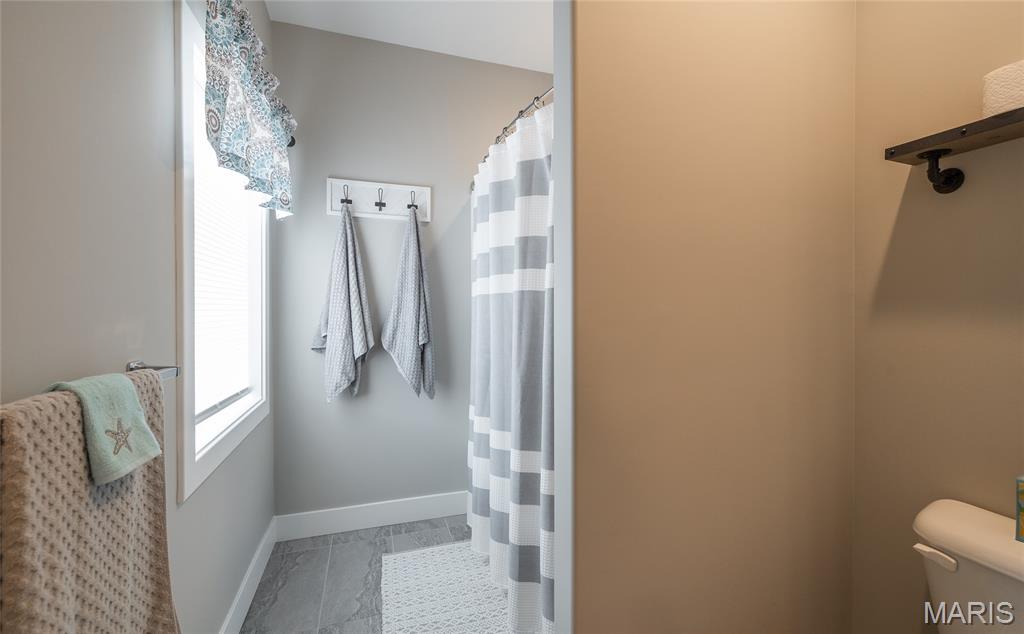 Topsider Sub Condo 2nd Add Un - Residential