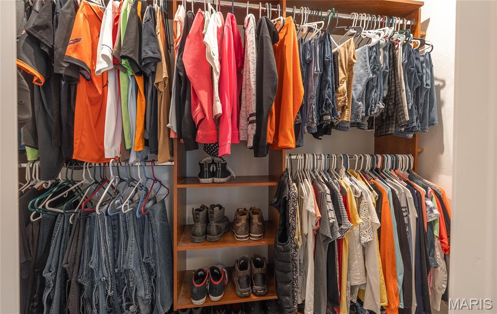 Topsider Sub Condo 2nd Add Un - Residential