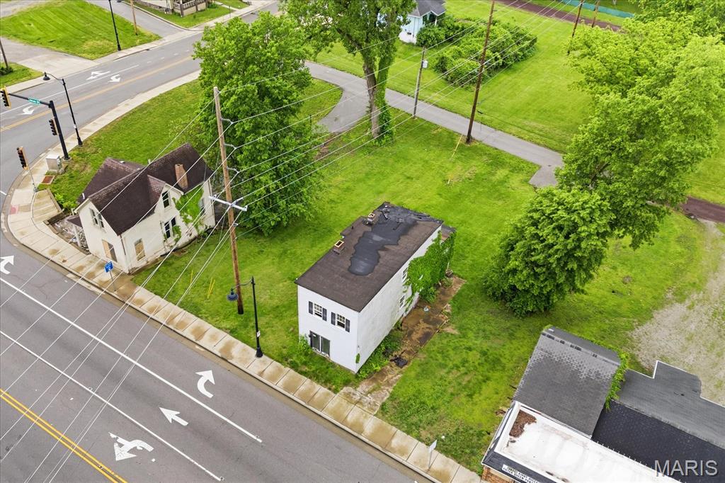 Photo 1 of 12 — 607 N Illinois Street, Belleville, IL 62220